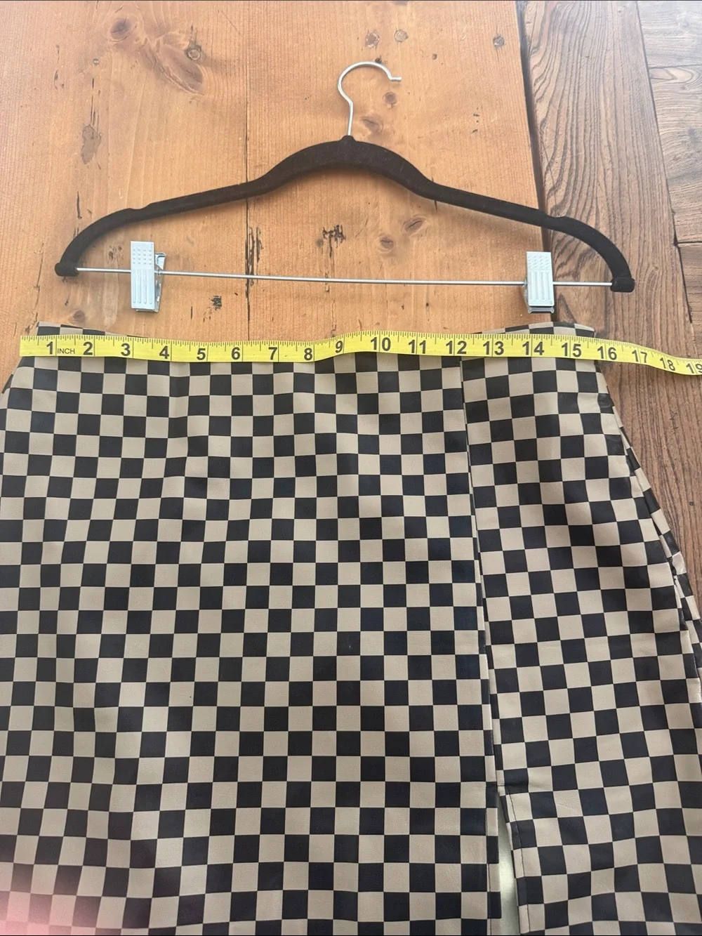 Vestique Checkerboard Vegan Leather Mini Skirt in Black and Tan. Sz Large NWT